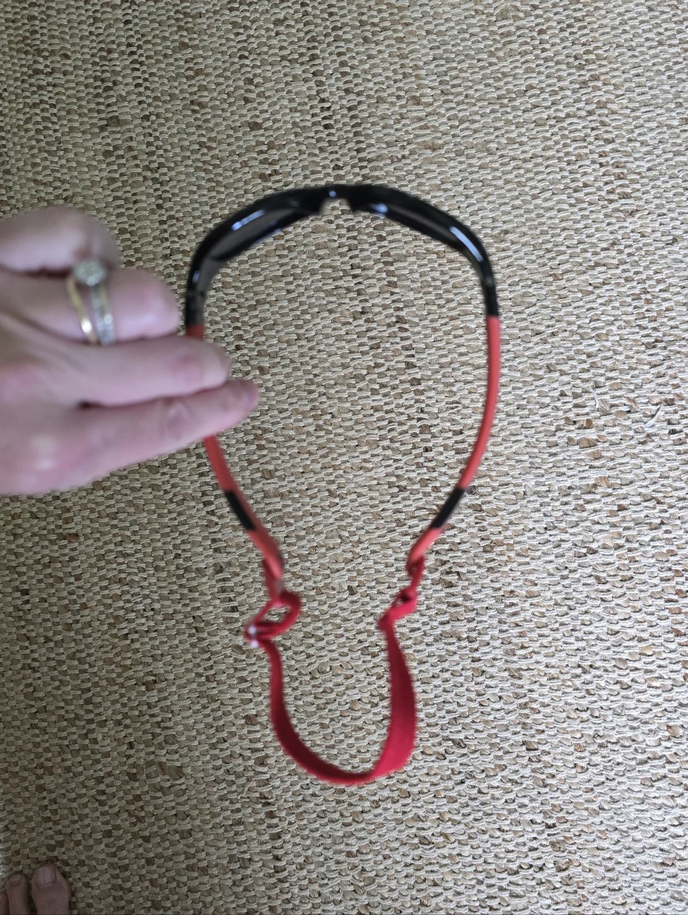 Black Baby Sunglasses with Subtle Red Accent - NWOT